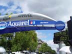 Arrivee a Bordeaux - The finishingline banner and clock